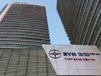 Lương lãnh đạo EVN bình quân hơn 48 triệu đồng/tháng