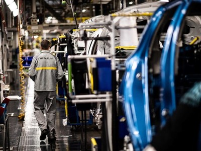 “Ngấm đòn” COVID-19, Renault cắt giảm 15.000 vị trí việc làm trên toàn cầu