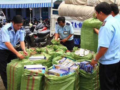 Thuốc lá thường là một trong những mặt hàng nóng về buôn lậu