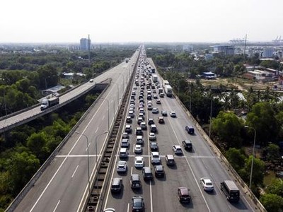 Tuyến cao tốc TP.HCM - Long Thành - Dầu Giây dài 55 km, được đưa vào khai thác từ tháng 2/2015, hiện đã có dấu hiệu mãn tải.