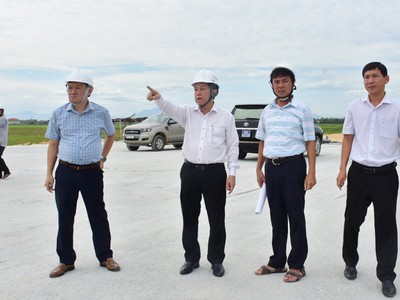 Chủ tịch UBND tỉnh Thừa Thiên Huế yêu cầu đẩy nhanh tiến độ các dự án