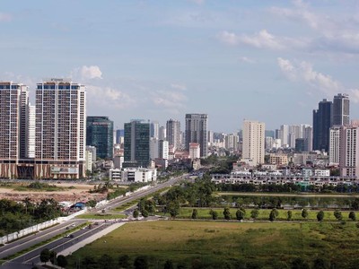 Thị trường địa ốc Hà Nội hiện đang lệch pha, khi nhu cầu nhà giá thấp khá lớn, nhưng nguồn cung không đủ. Ảnh: Đức Thanh