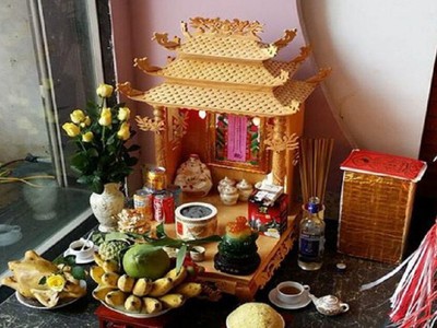 Bài trí bàn thờ Thần tài kích hoạt tài lộc