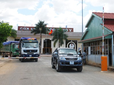 Cửa khẩu quốc tế Bờ Y - điểm khởi đầu của tuyến cao tốc Bờ Y - Ngọc Hồi.