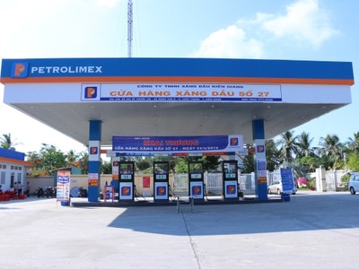 Petrolimex phân phối nhiên liệu điêzen 0,001S-V (EURO5) tại Việt Nam