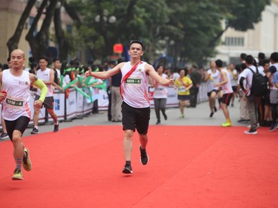 Dai-ichi Life tài trợ Giải chạy tiếp sức Vietnam Kizuna Ekiden 2018