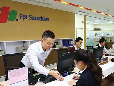 FPTS miễn phí giao dịch chứng khoán phái sinh