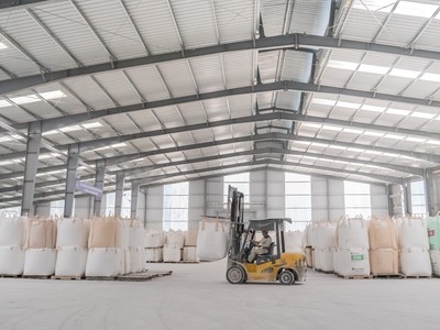 Nhựa Pha Lê (PLP) chia thưởng 60% bằng cổ phiếu