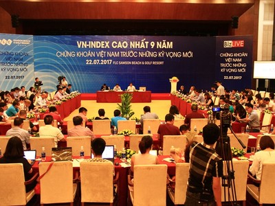 Năm 2017 ghi nhận sự bứt phá của TTCK khi đạt đỉnh cao nhất trong 9 năm. 