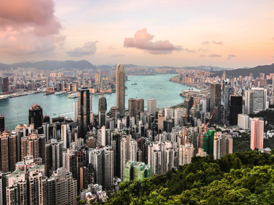 Cuộc chiến thương mại đang ảnh hưởng đến giá nhà tại xứ Cảng Thơm. Ảnh: Internet.