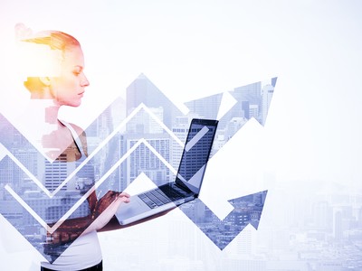 Theo HoREA, nên cho doanh nghiệp được phát hành trái phiếu tới 4 lần/năm. Ảnh: Shutterstock.