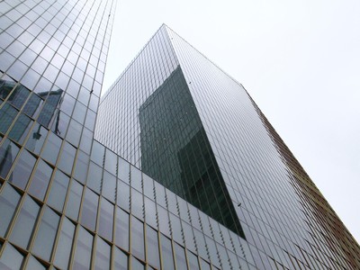 Hà Nội được cho là đi trước TP.HCM trong cuộc đua dịch chuyển các tòa nhà văn phòng ra khỏi khu vực trung tâm. Ảnh: Thành Nguyễn.