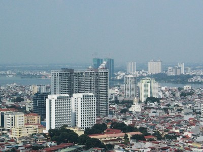 Giá căn hộ tại Hà Nội đang neo cao ở mức 1.872 USD/m2. Ảnh: Thành Nguyễn.