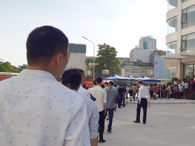 Nhu cầu nhà ở xã hội rất lớn trong khi số dự án được triển khai còn quá ít. Ảnh: Thành Nguyễn.