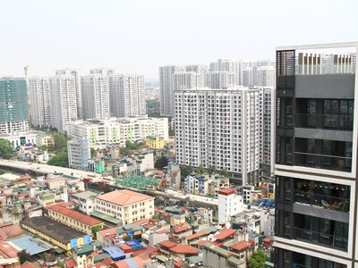 Nhu cầu về căn hộ đang tạo áp lực lớn lên thị trường khi nguồn cung bị suy giảm. Ảnh: Thành Nguyễn.