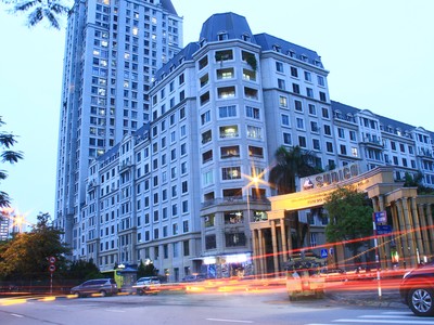 Không giống nhà đất, chung cư là loại hình dễ nảy sinh các mâu thuẫn liên quan đến diện tích chung - riêng. Ảnh: Bình Minh.