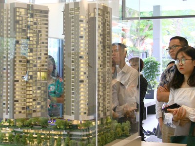 Thị trường địa ốc đang "ấm" dần lên từ tháng 7/2023. Ảnh: Bình Minh.