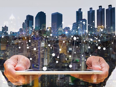 Chuyển đổi số, dữ liệu lớn, trí tuệ nhân tạo,... có thể là giải pháp cho việc tinh giản bộ máy hành chính. Ảnh: Shutterstock.