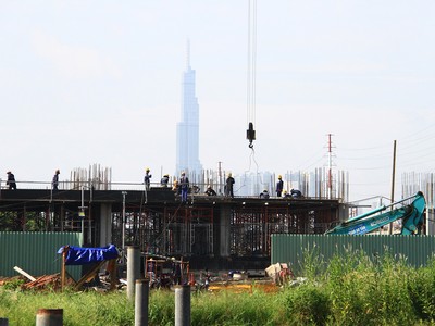 Phân khúc nhà liền thổ tại TP.HCM đang gặp nhiều khó khăn. Ảnh: Bình Minh.