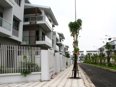 Thị trường nhà ở Hà Nội đang trong giai đoạn giảm cung mạnh. Ảnh: Bình Minh.