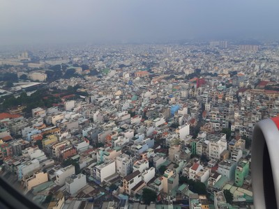 Người nhập cư tăng mạnh nhiều năm qua đã tạo nên nguồn cầu lớn về nhà ở cho thuê tại TP.HCM. Ảnh: Bình Minh.