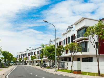 Giá nhà liền kề đã tăng trung bình 22% mỗi năm trong 5 năm qua. Ảnh: Bình Minh.