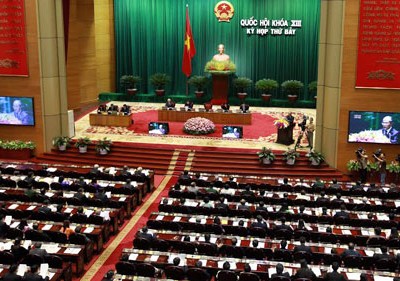 Bế mạc, Quốc hội ra Thông cáo tuyên bố lập trường chính nghĩa của Việt Nam