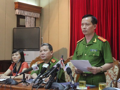 Vụ nghe lén 14.000 điện thoại di động: Bắt tạm giam 3 bị can, 1 bị can tại ngoại