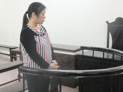 Bị cáo Lê Thị Hiển tại tòa