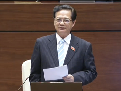 Thủ tướng Nguyễn Tấn Dũng trả lời chất vấn của đại biểu Quốc hội chiều 19/11 - Ảnh: chinhphu.vn