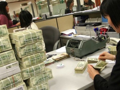 Đối với đầu tư xây dựng cơ bản, các cơ quan thanh tra thực hiện thanh tra 32 cuộc qua đó phát hiện vi phạm và kiến nghị thu hồi 1,3 tỷ đồng.