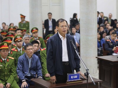 Ông Phùng Đình Thực trong phiên xử sơ thẩm