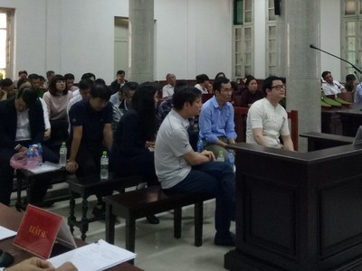 Các bị cáo tại tòa