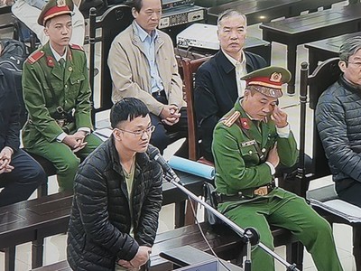 Bị cáo Hoàng Duy Quang tại phiên tòa ngày 17/12