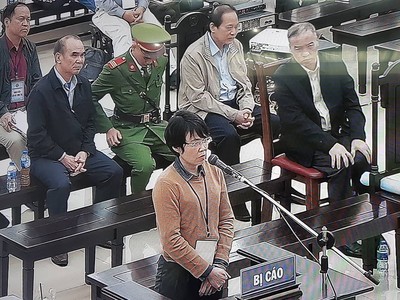 Bị cáo Phạm Thị Phương Anh. Ảnh: Zing