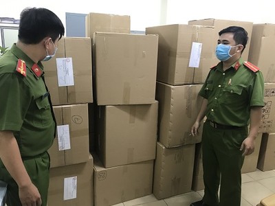 Số khẩu trang bị thu giữ