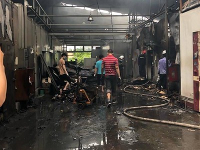 Hiện trường vụ cháy nhà xưởng của Công ty 79