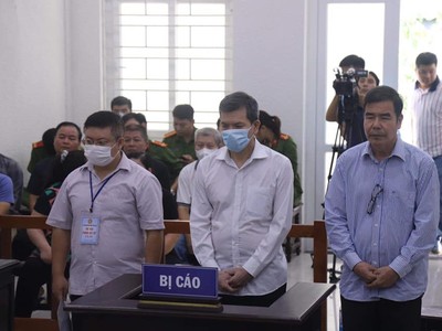 Các bị cáo tại phiên tòa