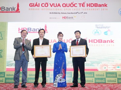 Những bóng hồng “tung hoành” tại giải cờ vua quốc tế HDBank
