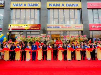 Nam A Bank khai trương chi nhánh đầu tiên ở Quảng Ninh