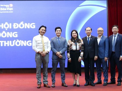 HĐQT Ngân hàng Bản Việt nhiệm kỳ 2020 -  2025 ra mắt đại hội đồng cổ đông