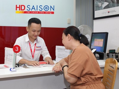 Vay ưu đãi, trang trải học phí mùa tựu trường