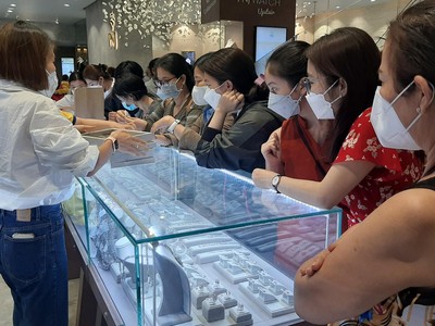 Điều kiện sản xuất vàng trang sức