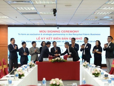 Hanosimex và Tập đoàn Hansae ký hợp tác chiến lược, đặc quyền về dự án vải tái chế