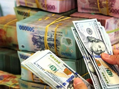 Ngân hàng Nhà nước hút mạnh tiền, lãi suất liên ngân hàng tăng