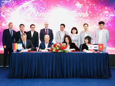 Lễ ký kết hợp tác chiến lược