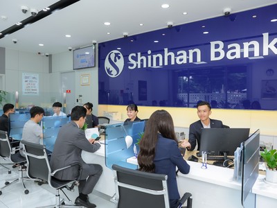 Ngân hàng Shinhan triển khai dịch vụ nộp thuế cá nhân trực tiếp tại quầy
