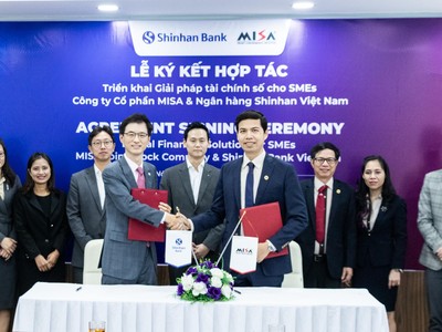 Ngân hàng Shinhan Việt Nam ký hợp tác với MISA
