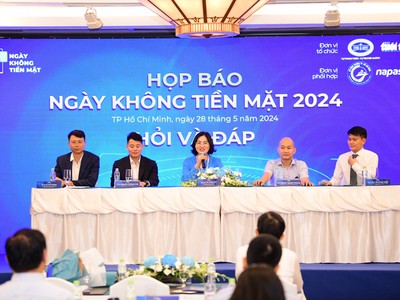 Khởi động chuỗi sự kiện "Ngày không tiền mặt năm 2024"