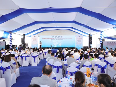 Hội nghị Tri ân khách hàng 2025, nơi thông điệp “Kiến tạo giá trị - Cùng nhau thịnh vượng” được lan tỏa đến hơn 250 đại biểu, đối tác, khách hàng và nhà đầu tư.